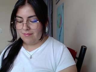 Alejandraa_33