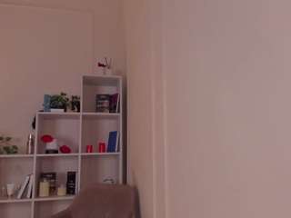 LupePasceri live cam preview