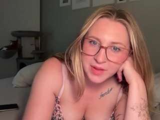 Miss Bailey live cam preview