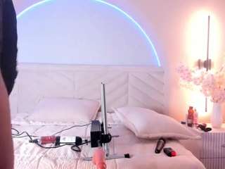 Amy-miller2 live cam preview