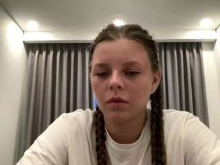 Celestineerner's live stream