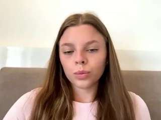 le modèle celestineerner est en webcam porno dans un show sur le site camsoda, il possède les tags suivants: amateur,pussy,foot fetish,full nudity,green eyes,handjob,mature,middle aged,no smoking,orgasm,sex toys,anal,shaved pussy,solo show,spank,strapon,tattoos,tease,teen 18,upskirt