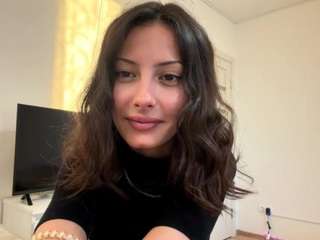 precioushoyman webcam
