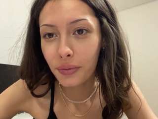 Precioushoyman's cam show statistics and live stream