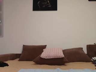 kyylierosse live cam preview
