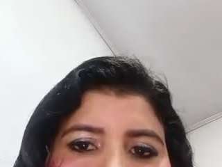 Melany25 live cam preview