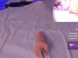 RebeccaLang live cam preview