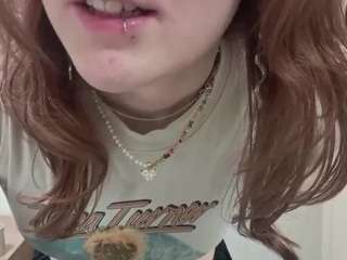 AlysonBetha live cam preview