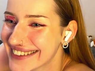 Lesly live cam preview