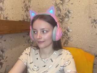 deettabrokaw's live room