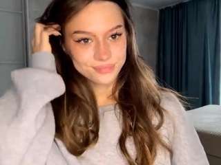 Isabella live cam preview