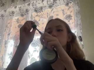 JuleneWenthold live cam on CamSoda