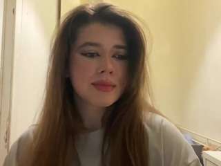 Emma live cam preview