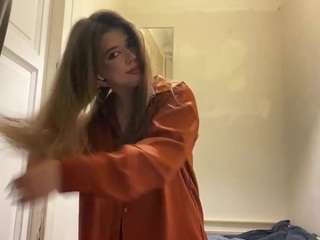 Emma live cam preview