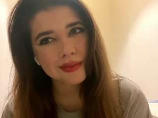 Emma live cam preview