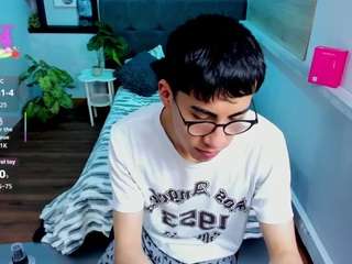 Andy Norton live cam preview