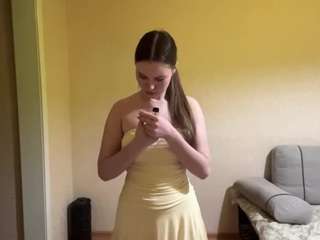 Nana live cam preview