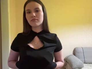 Nana live cam preview