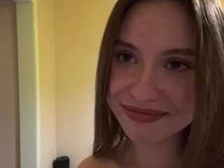 Nana live cam preview