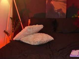 LaPumaa live cam preview