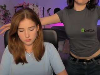 ava-gllow live cam preview