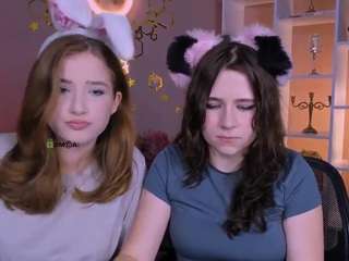 ava-gllow live cam preview