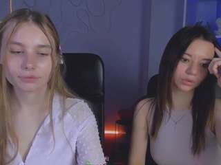 ava-gllow live cam preview