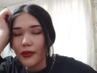 Bella live cam preview