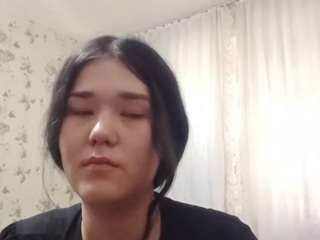 Bella live cam preview