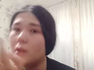 Bella live cam preview