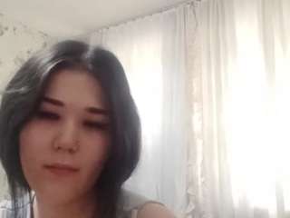 Bella live cam preview