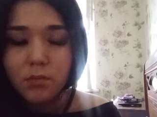 Bella live cam preview