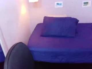 curvy-sexyvalen