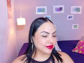 curvy-sexyvalen live cam preview