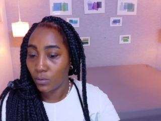 curvy-sexyvalen