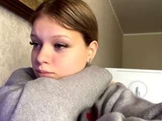 FrancinaVillarta live cam preview