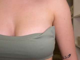 le modèle jaymegargani est en webcam porno dans un show sur le site camsoda, il possède les tags suivants: ahegao,skinny,massage,naked,natural,nature,no smoking,normal,pov,public,sexy,smoking,ass bouncing,solo,solo show,spanking,squirter,strip,teen 18,twerk