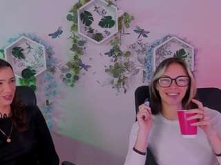 linda-luxe1 live cam preview