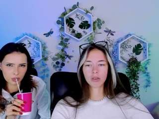 linda-luxe1 live cam preview
