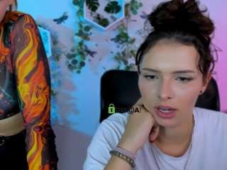 linda-luxe1 live cam preview