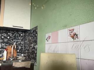 lorrettamooberry's live room