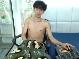 BlakeSttone live cam preview