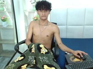 BlakeSttone live cam preview