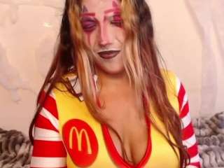 Heyitsyoss live cam preview