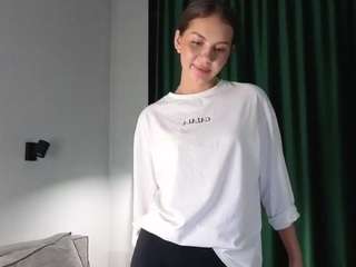amanda-ronaldo Live Webcam on CamSoda