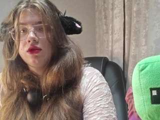 JinaGiraud live cam preview
