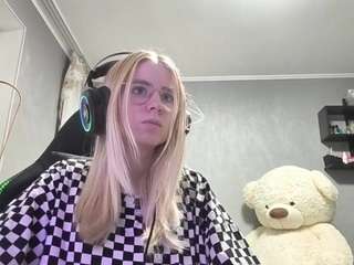 lorrianeleuga camsoda