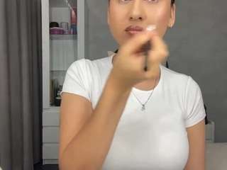 Mindy live cam preview