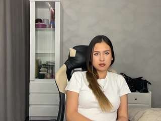 Mindy live cam preview