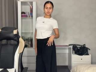 Mindy live cam preview